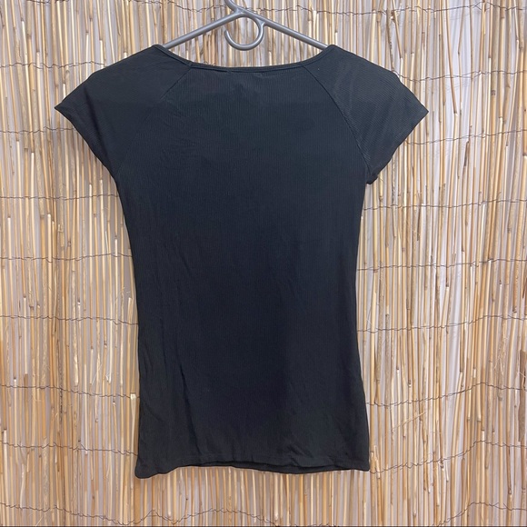 NWT Bebe Women’s Black T-shirt & Gold Rhinestone Logo Size Small - Picture 7 of 8